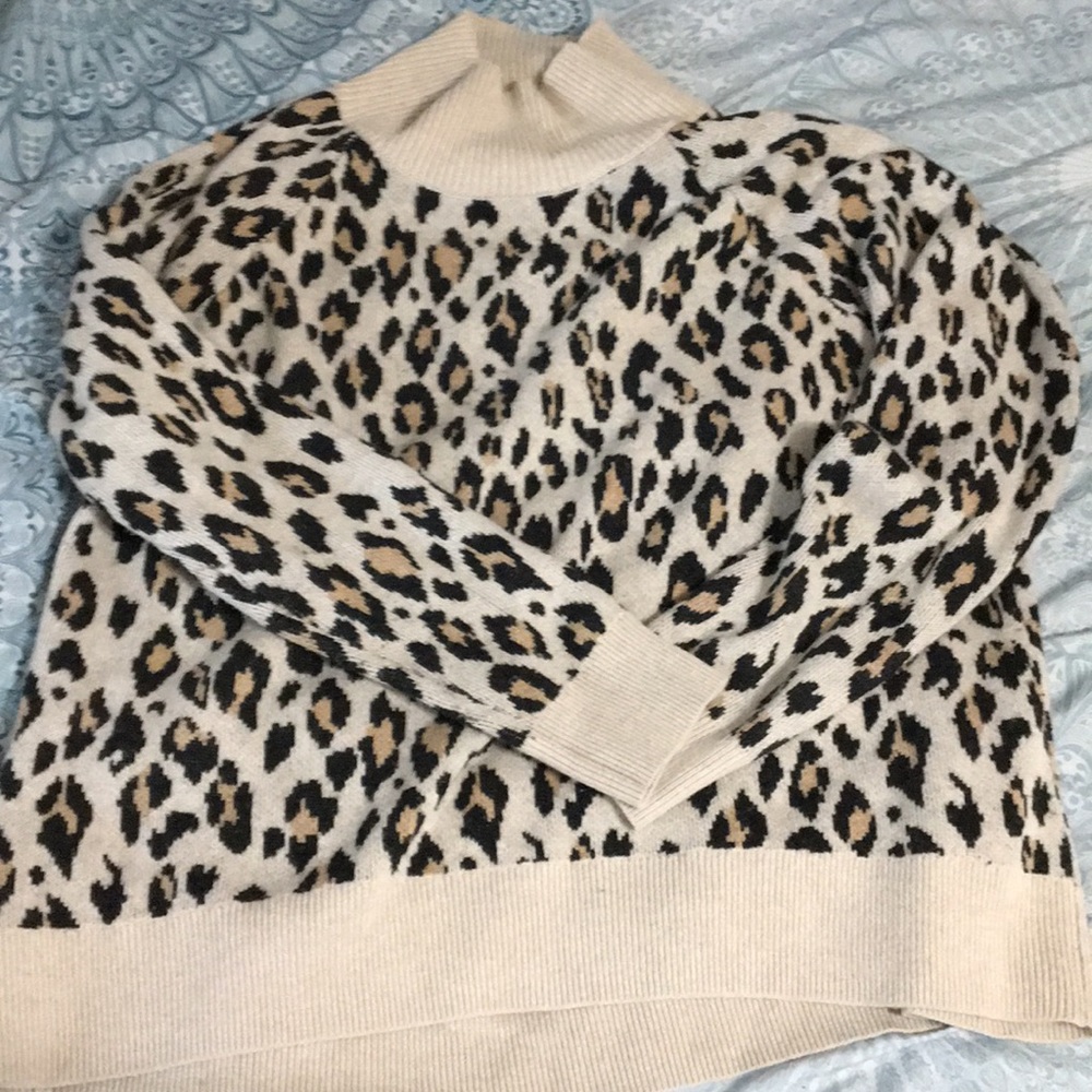 Loft sweater